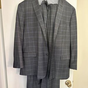 Brooks Brothers Gray Windowpane Suit Classic Wool Blend